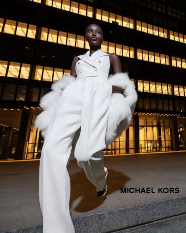 Catálogo Michael Kors | Nova Coleção  | 07/11/2022 - 07/02/2023