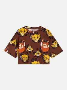 Oferta de T-shirt Disney O Rei Leão por 11€ em Primark