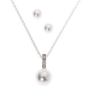 Oferta de Silver Pearl Bar Jewellery Set - 2 Pack por 7,79€ em Claire's