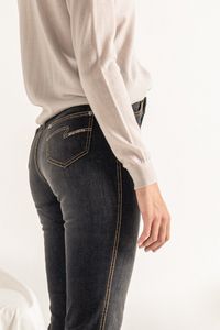 Oferta de Jeans Slim por 44,9€ em Ana Sousa