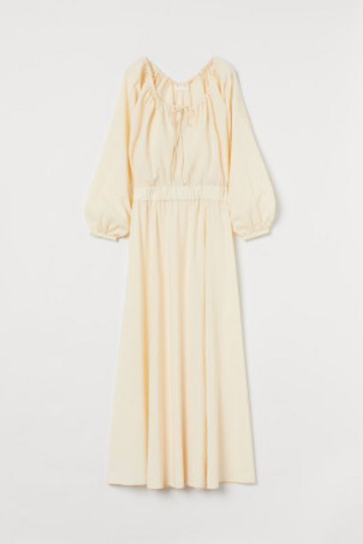Oferta de Vestido comprido com lyocell por 23,99€ em H&M