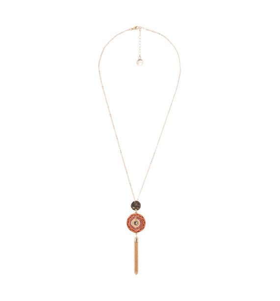 Oferta de Long collier à pompon por 8€ em Promod